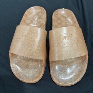 New coach slides